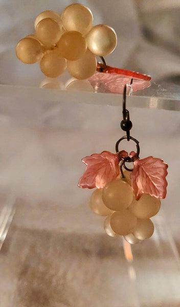 Petite Frosted  Grape Cluster Earrings. Cheers to Iluminating 1950s Fabulous..!