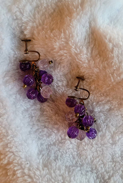 40s Fabulous Frosted Scored Grape Cluster Screwback Earrings Cheers..!