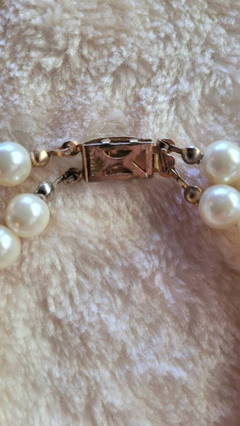 Three Strand Scallop Pearl Gold  Glass Beads. 16 inch  Different options on this 60  Stunning Statement in Pearl's