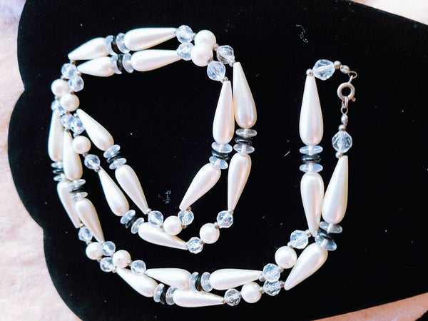 48 in Art Deco Dream Necklace Classic Black White Lucite Disc Teardrop Dream 1930s Style