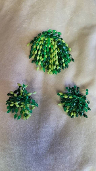 Shades of Green Fireworks  3 Piece Parure Pin Sizzling Sixties Explosion