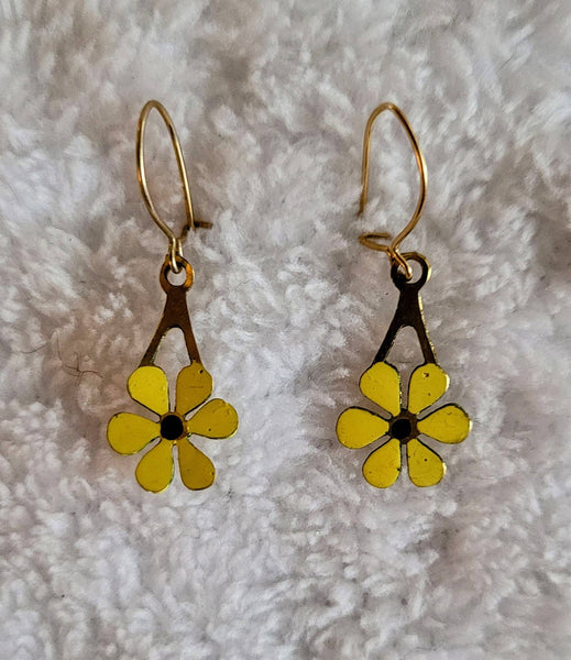 Flower Power. !   Enamel Earrings... Happy 60th Birthday 1960s  Vintage Jewelry..!