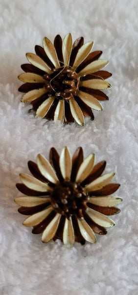 Flower Power. !   Enamel Earrings... Happy 60th Birthday 1960s  Vintage Jewelry..!