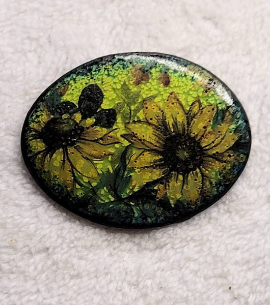 Late 1930s 40s Handpaited Enamel on Copper Pin. Luscious Shades of Greens & Yellows An Artistic Fushion of Flowers Daisy's..!