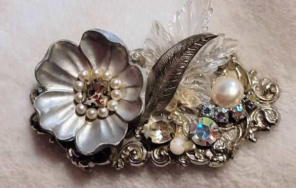 Vintage Brooch Pearl's Moonstone Rhinestones on Silver