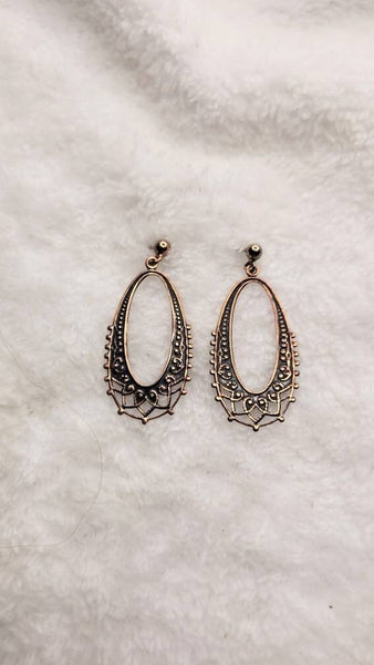 Copper Oval Filligree Earrings Sweet Delicate Vintage Treasure