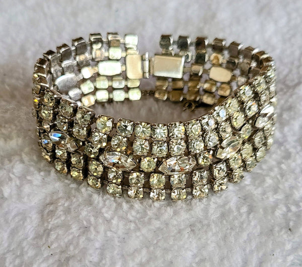 Rhinestone Bracelet 1950s Brilliantly Beautiful