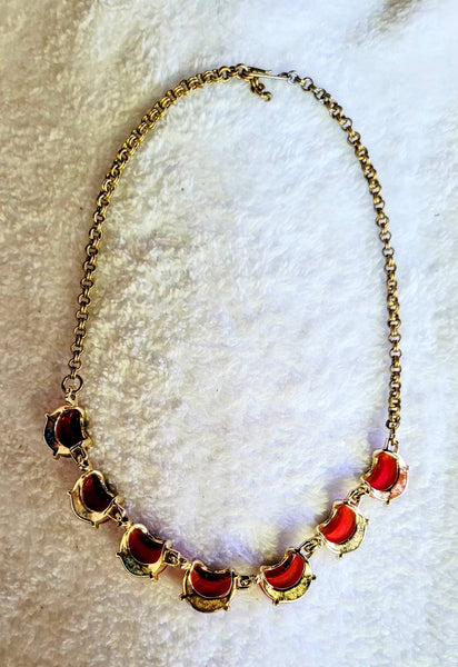 Richy Red..! 1950s Style Gold Scallop Trim Thermoset Lucite Necklace