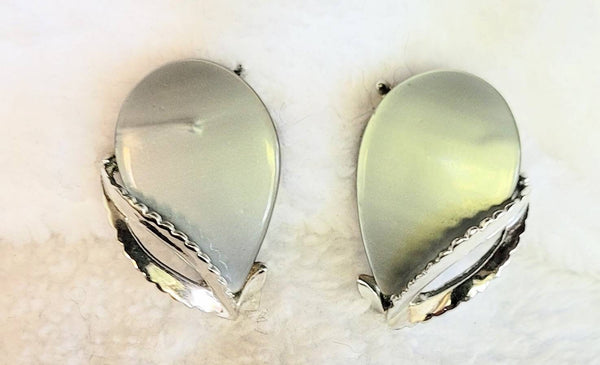 Soft Grey in Silver Frame Lucite Thermoset Earrings from the Fab Fifties..!