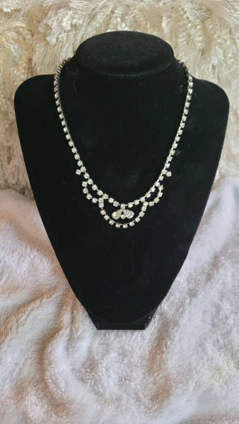 Dazzling Diamante  Collection Necklace 1950s Brilliance Scalloped  Sparkling Vintage Rhinestones.