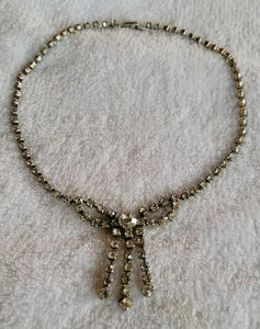 Dazzling Diamante 1950s Rhinestone Bow Tie Necklace