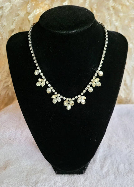 Dazzling Diamante Fifties Rhinestone Necklace Cluster of 3 Half Inch Vintage Stones Dancing Sparkle.