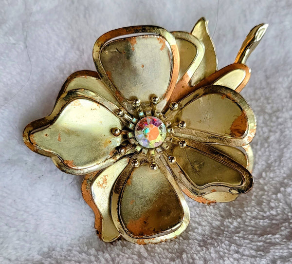 Golden Era Floral Brooch Goldplate over Copper Beautiful Arora Borialis Center Stone...