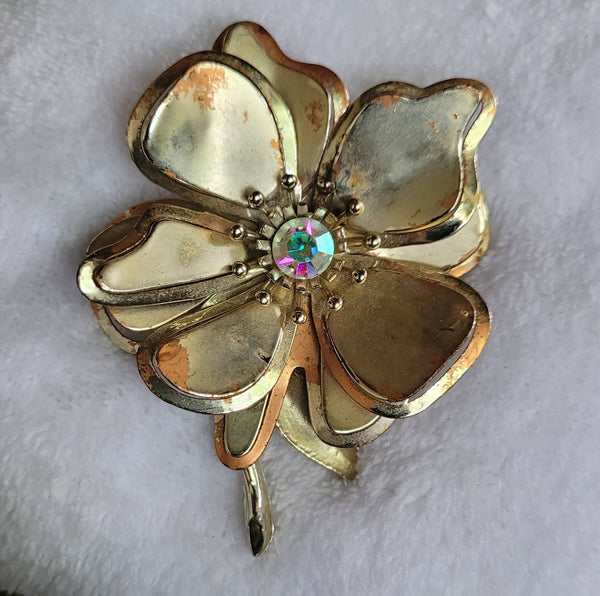 Golden Era Floral Brooch Goldplate over Copper Beautiful Arora Borialis Center Stone...