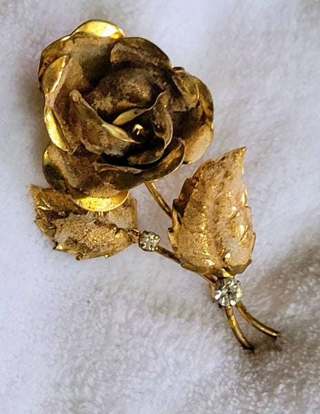 Golden Era Floral Pin The Frosted Golden Rose Vintage Pin...