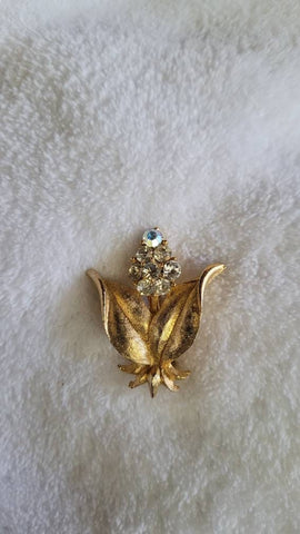 Golden Era Floral Pin Gold leaves with Aurora Borialis Petals Beautiful Brooch