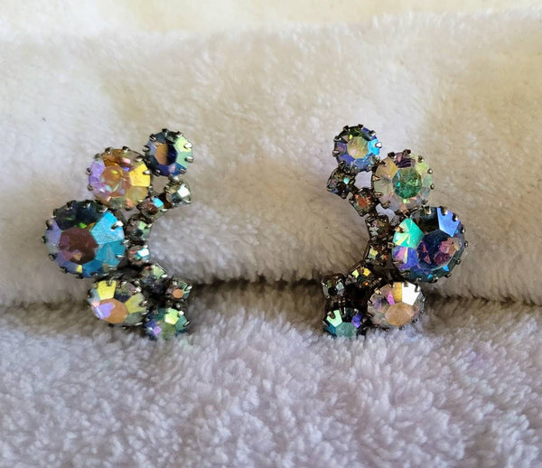 Radiant Arora Borialis 1950s Clip Earrings