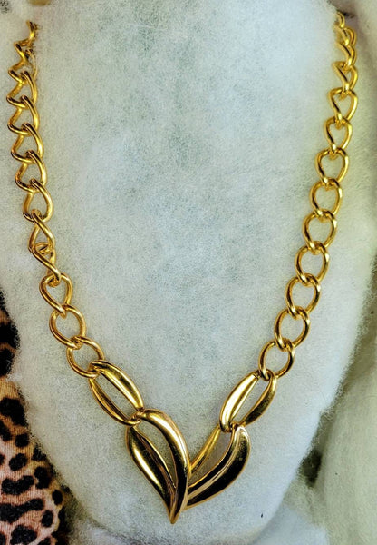 Vintage Napier Necklace Of Gold Large Link Chain Open Heart Fea8