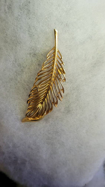 Trafari Golden Leaf Vintage Pin Light Lovely Ladting Style