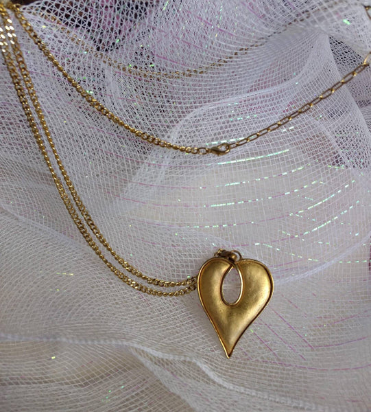 Vintage Valentines Big Heart Gold Pendant Necklace Unique Heart with Long Vintage Serpentine Chain