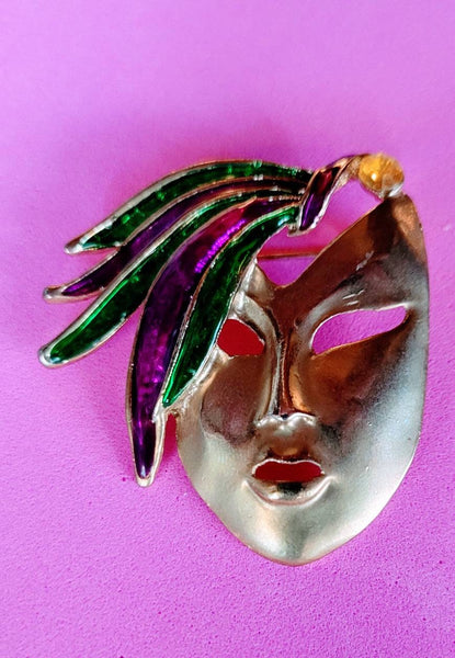 Faces Collection Pin Mardi Gras Mask