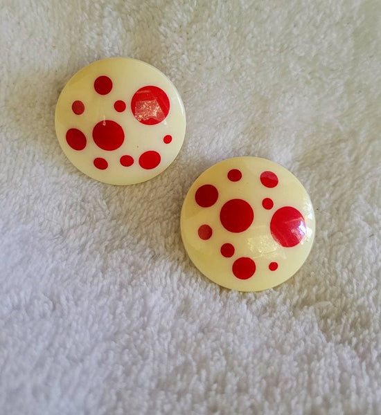 60s Cool Earcandy..!  Mod Pops of Red Bubbles on Soft Creme Acrylic Disc...   Delicious Vintage Treats. !