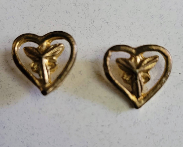Deco Heart Earrings Little Golden Vintage  Treasures Sweet Petitie Light & Lovely Holiday Perfection for Giftgiving at Holidays IE Valentine