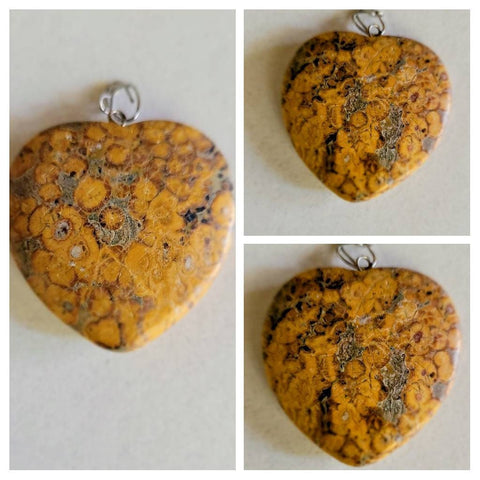 Happy Heart of Stone Vintage Neckwear Soft Smooth Stone with Colors Shapes & Surprises in its Stunning Design by Nature.! Perfect Heart Gift